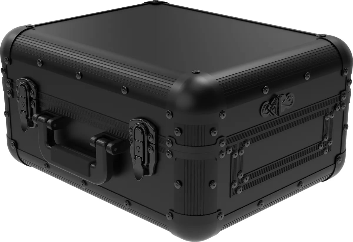 Zomo MFC-1500X flightcase nyitva, belső párnázással és előlapi kivágással