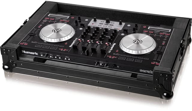 Zomo Flightcase NS6 NSE fekete Flightcase zárt állapotban