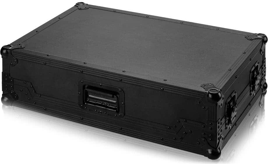 Zomo P-DDJ-1000 NSE flightcase gömbsarkokkal és pillangózárakkal, közeli kép