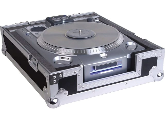 Zomo Flightcase HDX ezüst színben, elölnézet