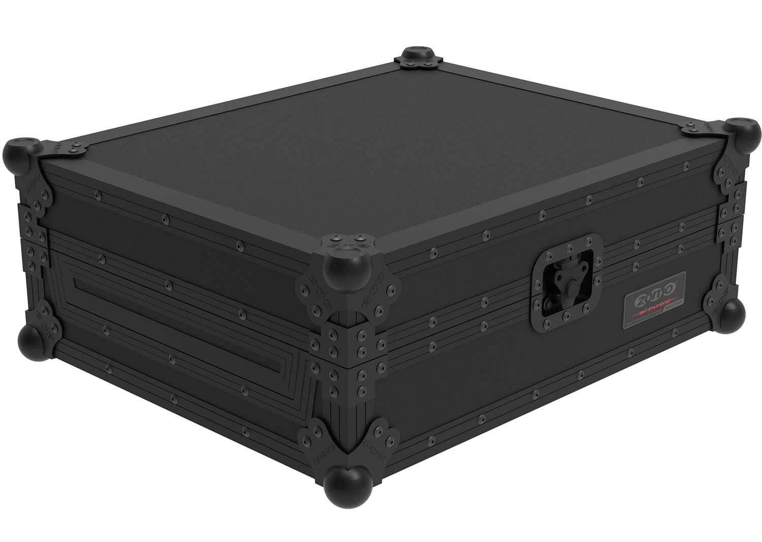 Zomo PM-A9 NSE flightcase levehető előlappal, hozzáférés a keverő bemeneteihez