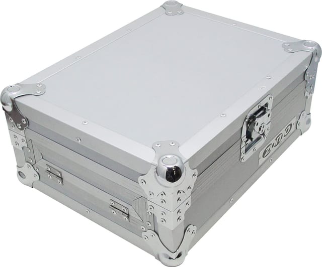Zomo PC-800 ezüst flightcase elölnézetből