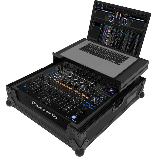 Zomo PM-A9 Plus NSE fekete flightcase zárt állapotban, elölnézet