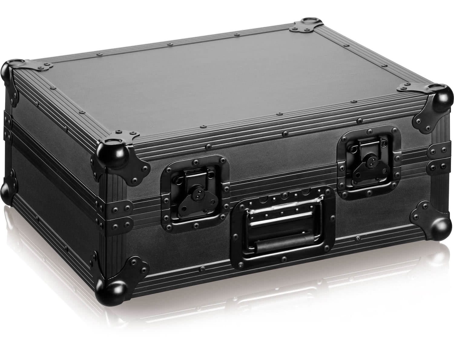 Zomo T-2 NSE fekete lemezjátszó Flightcase zárt állapotban, elölnézet