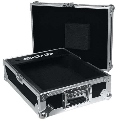 Zomo Xone:92 flightcase alumínium élekkel és pillangózárakkal, oldalnézet