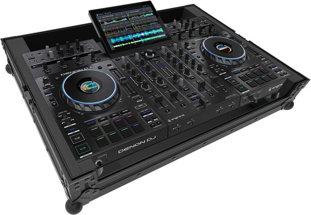 Zomo D-Prime 4+ NSE fekete Flightcase zárt állapotban, elölnézet