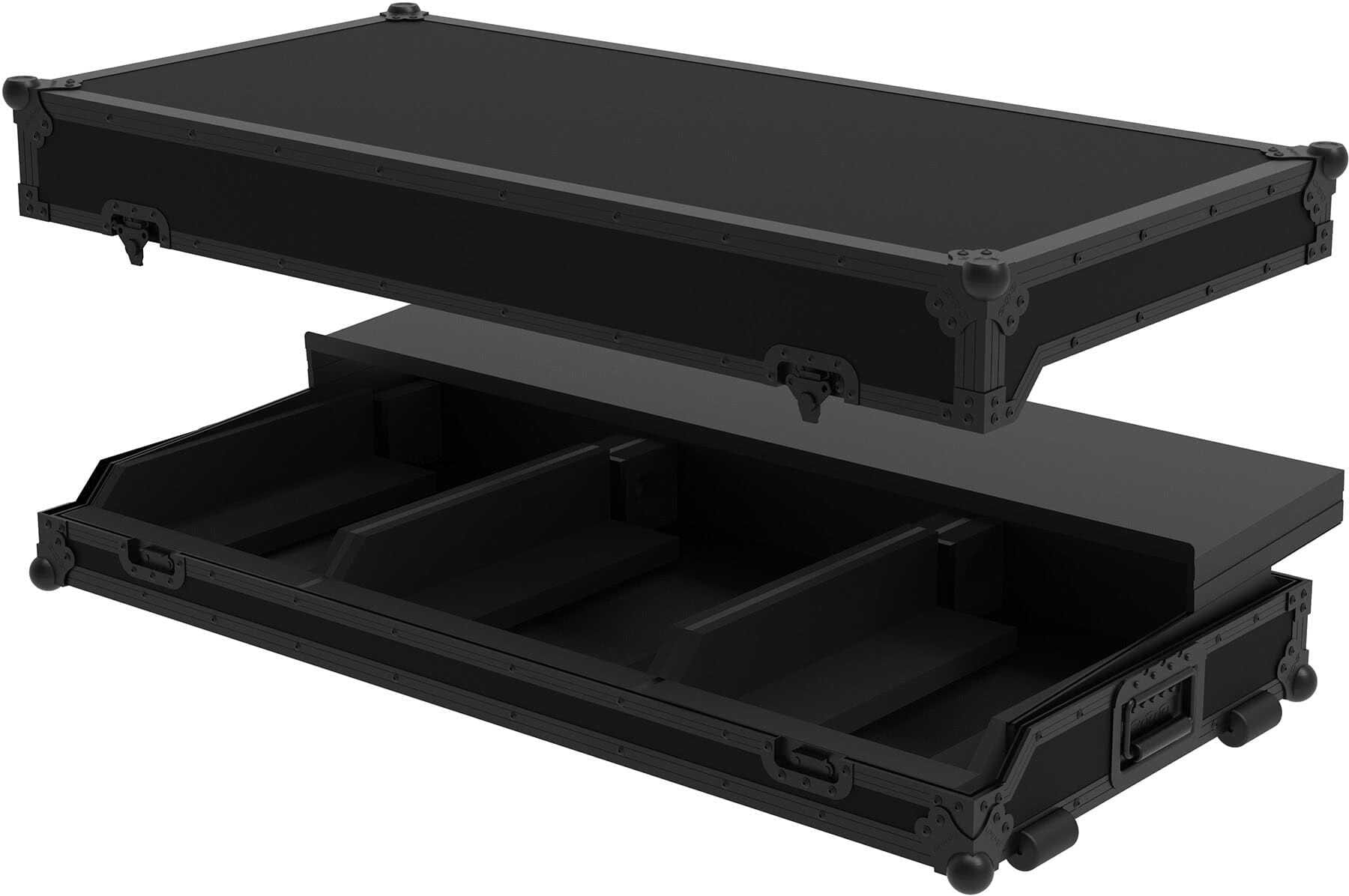 Zomo Flightcase Set-30A9 Plus NSE nyitott fedéllel, a CDJ-3000 és DJM-A9 helyével