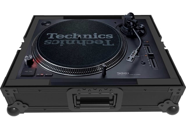 Zomo Flightcase T-10 NSE fekete flightcase zárt állapotban, Technics lemezjátszóhoz