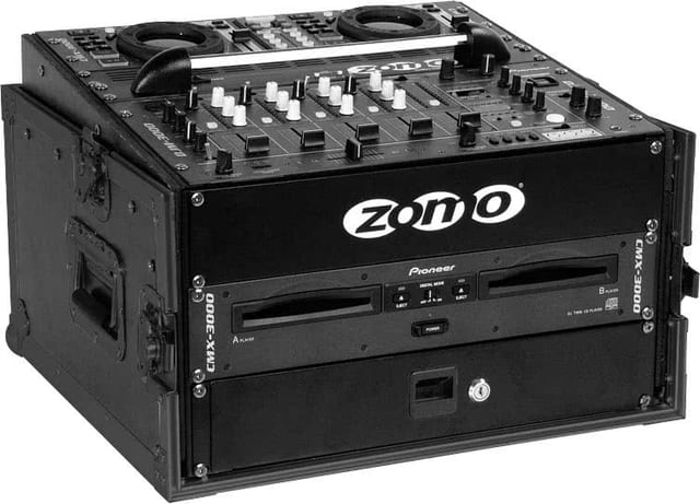 Zomo Flightcase Rack 104 fekete 19 colos rack-case