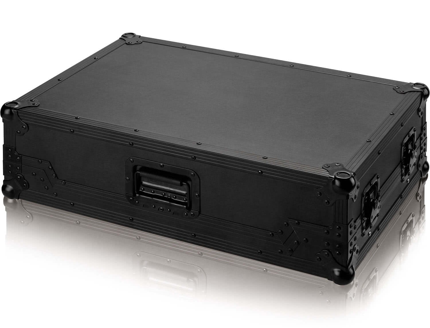 Zomo P-DDJ-SX Plus NSE flightcase kinyitva, a kontroller és a laptoptartó látható