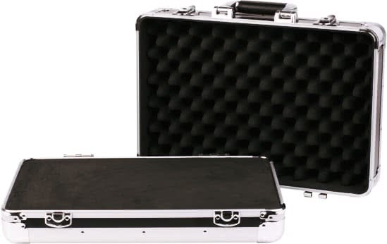 Zomo VC-1 XT flightcase kinyitott fedéllel, belső tér