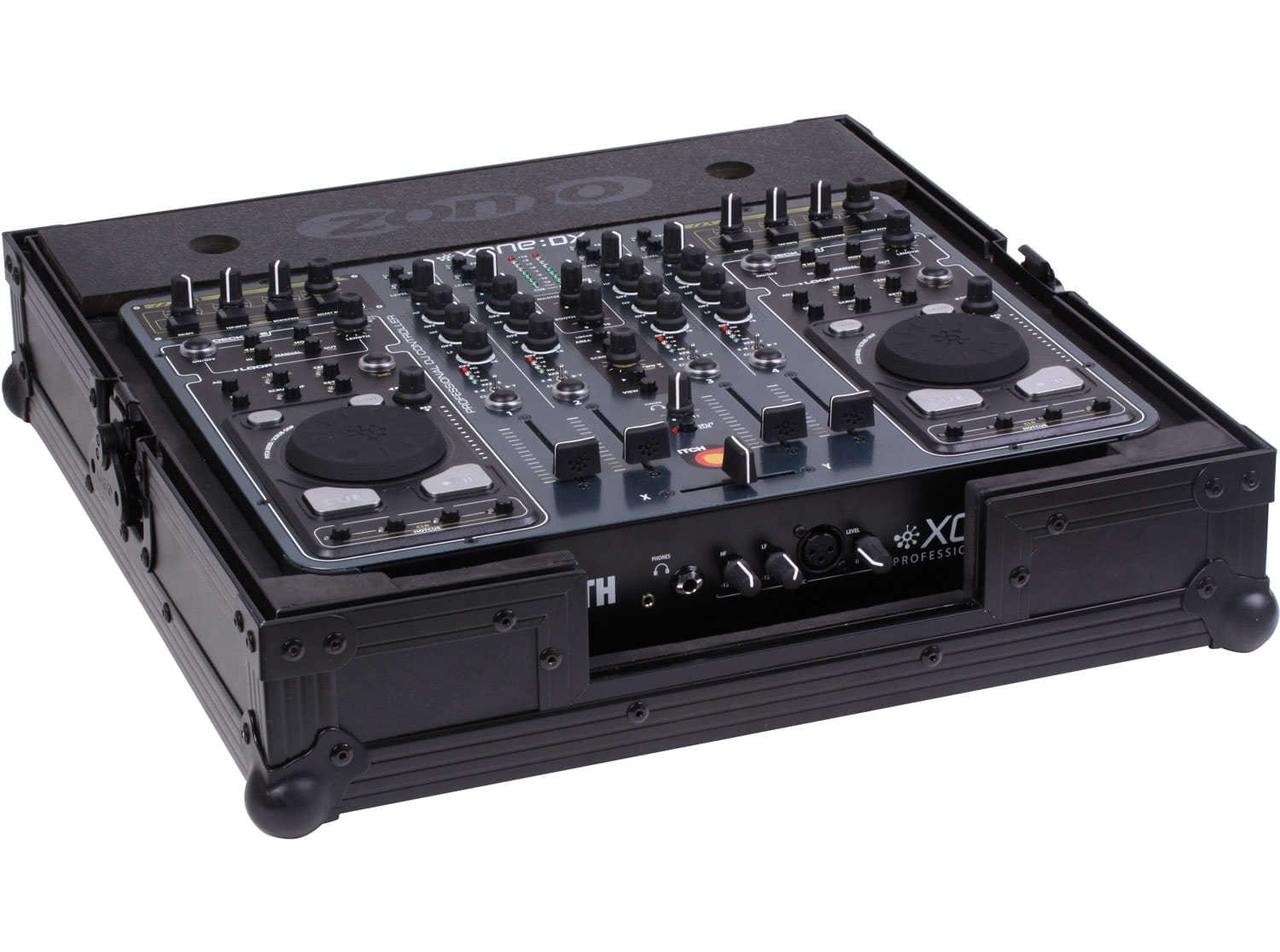 Zomo Flightcase Xone DX NSE fekete Flightcase, zárt állapotban, ferde nézet