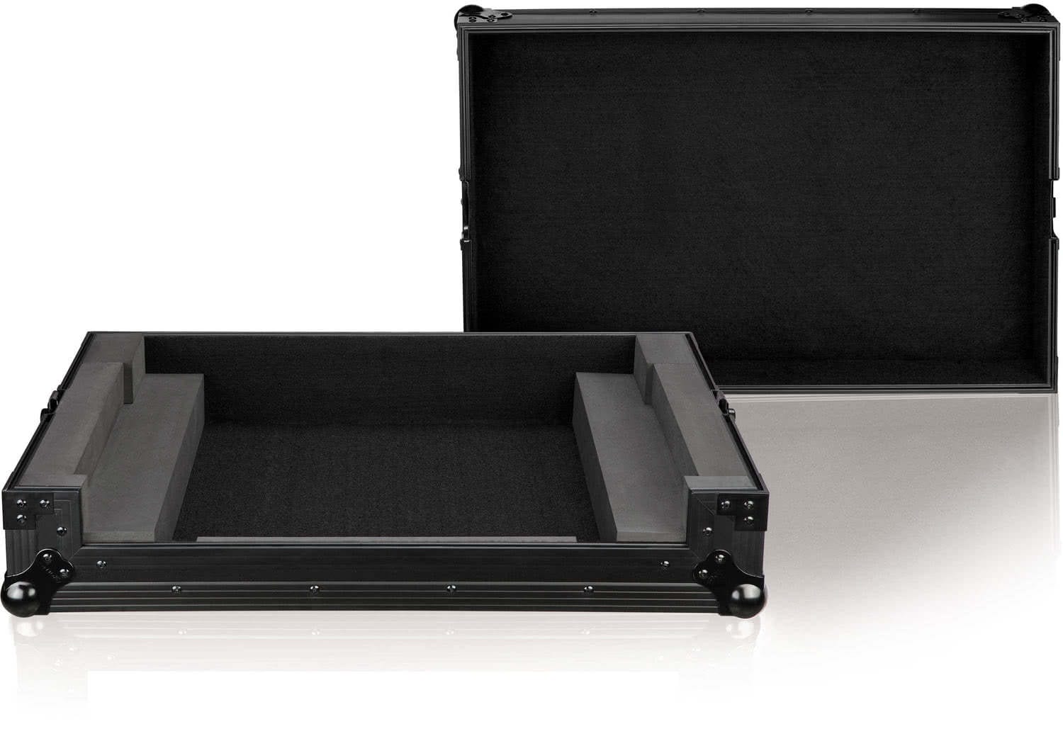 Zomo Flightcase NS6 NSE oldalnézet alumínium élekkel és sarokvédőkkel