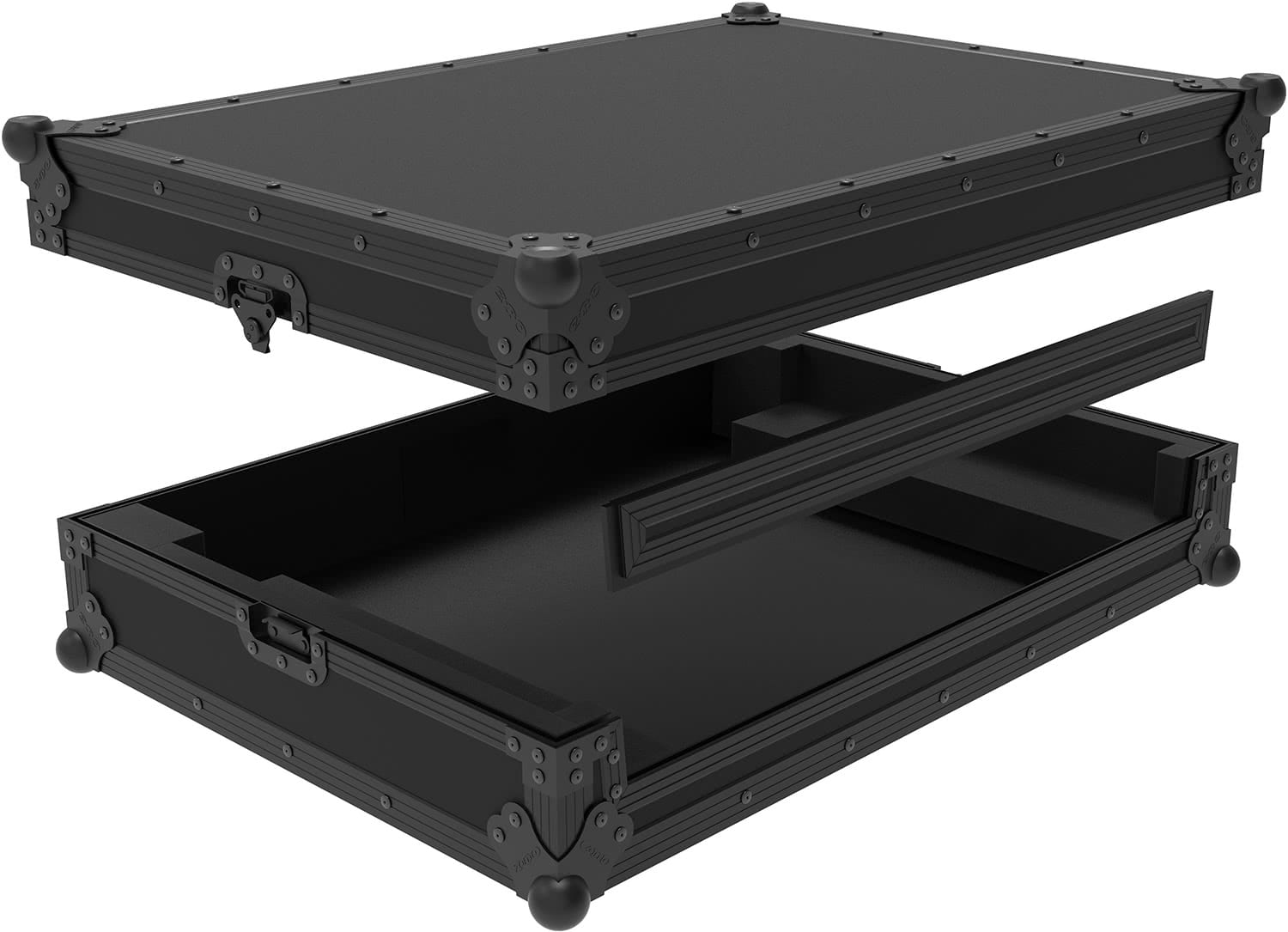 Zomo D-Prime 4 NSE flightcase nyitott fedéllel, belső párnázás látható