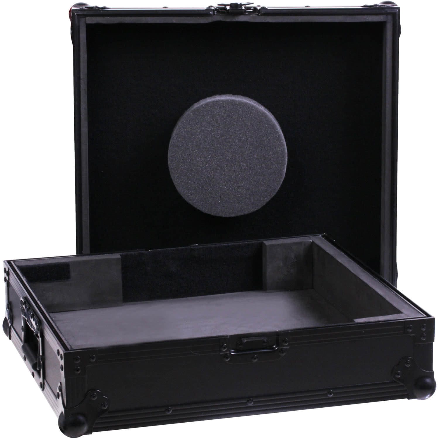 Zomo PM-2000 NSE flightcase pillangózárral és gömbsarokkal, közeli kép