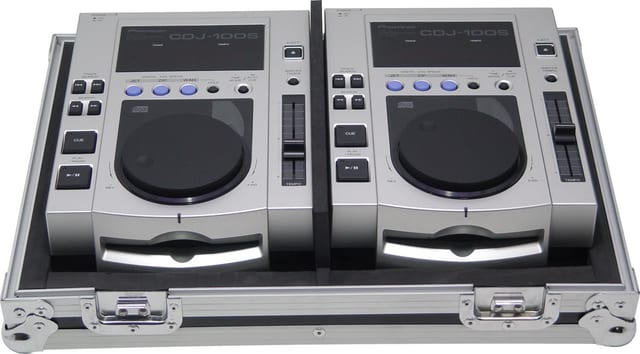 Zomo Flightcase PC-100/2 ezüst CD-lejátszó flightcase, elölnézet