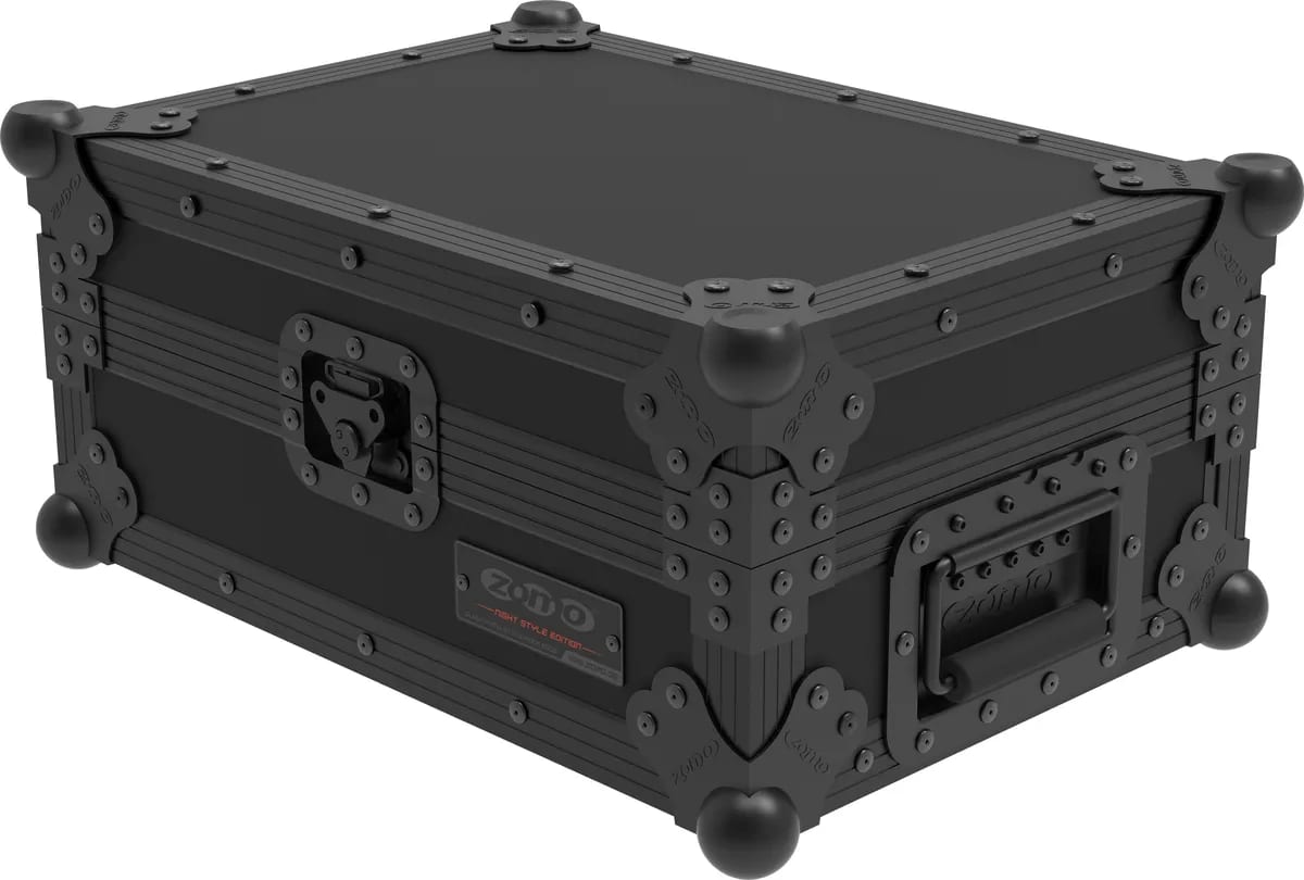 Zomo A-CDJ1500X NSE Flightcase pillangózárakkal és gömbsarkokkal, oldalnézet