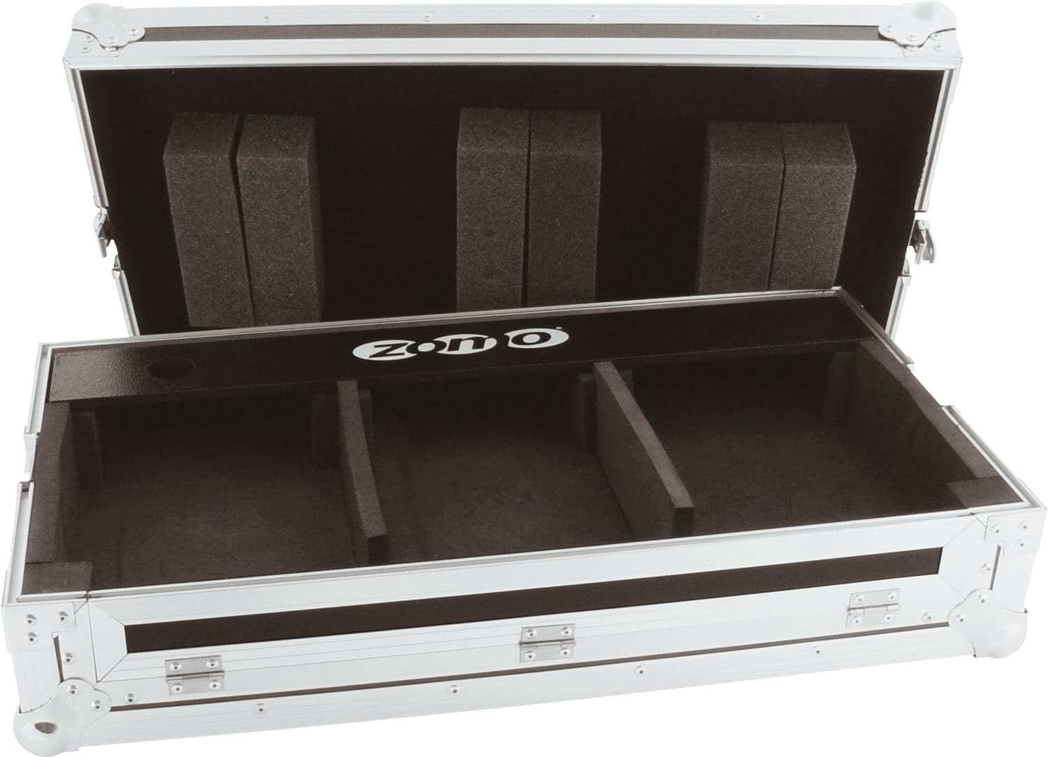 Zomo Flightcase Set 120 lila, oldalnézet a sarokvédőkkel