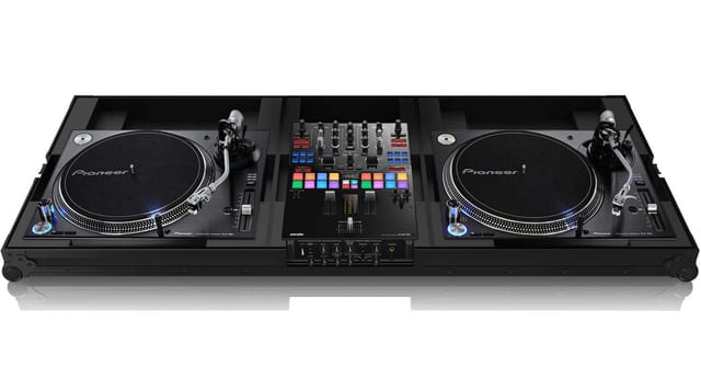 Zomo Flightcase Set PLX9 NSE fekete flightcase zárt állapotban